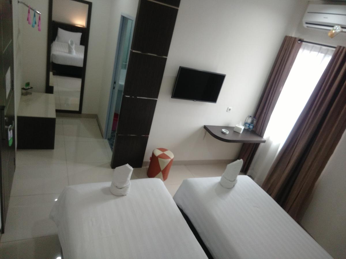 Grand Indobaru Hotel Selatpanjang Exterior foto